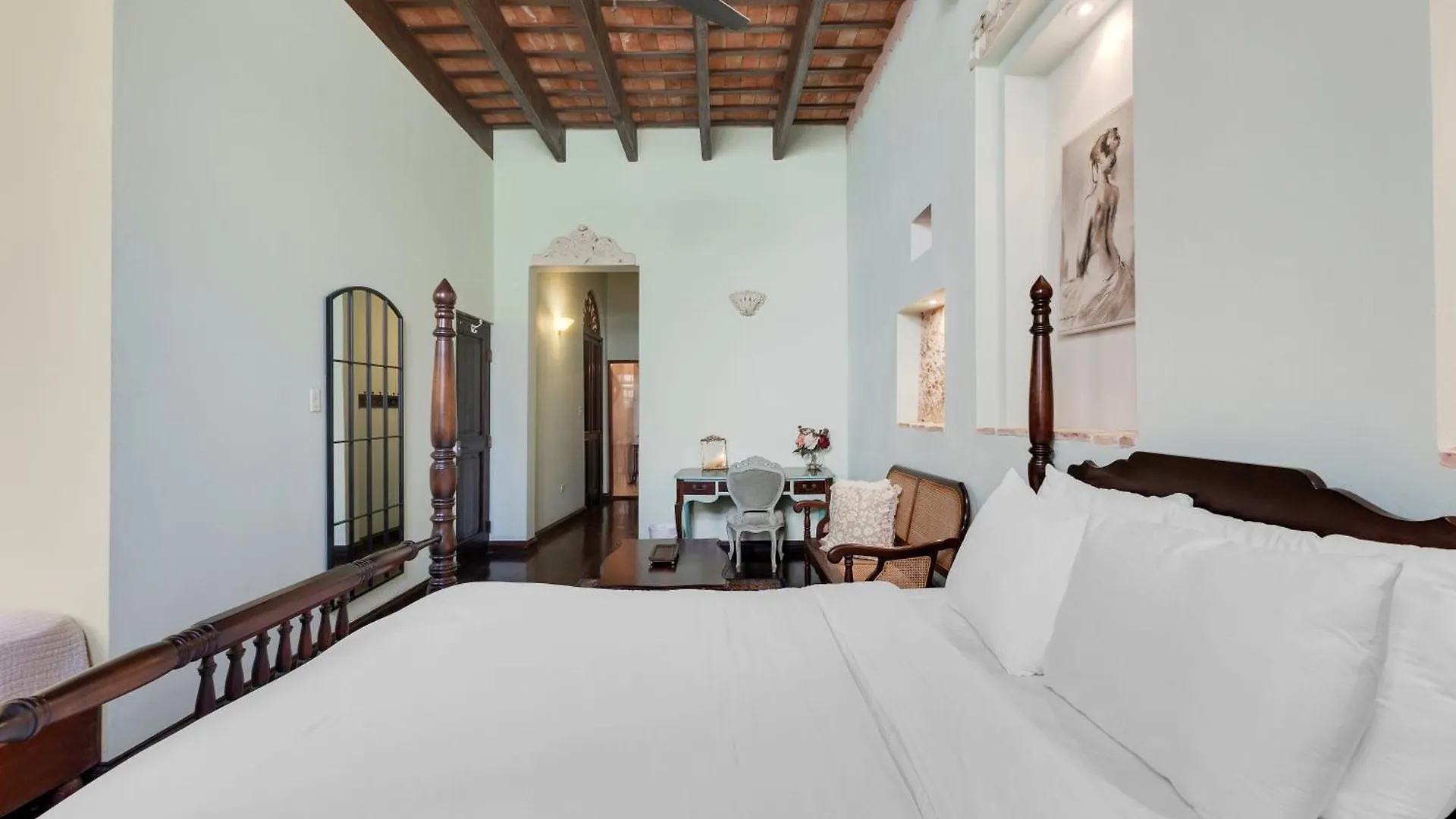 Casa Lucienne Hotel San Juan 5*,