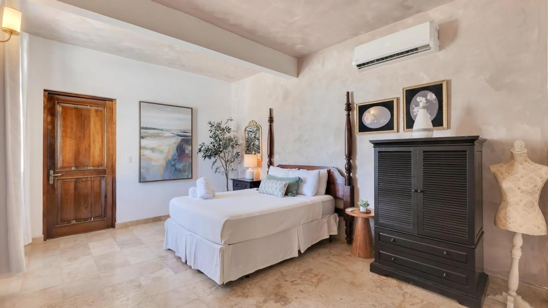 Casa Lucienne location